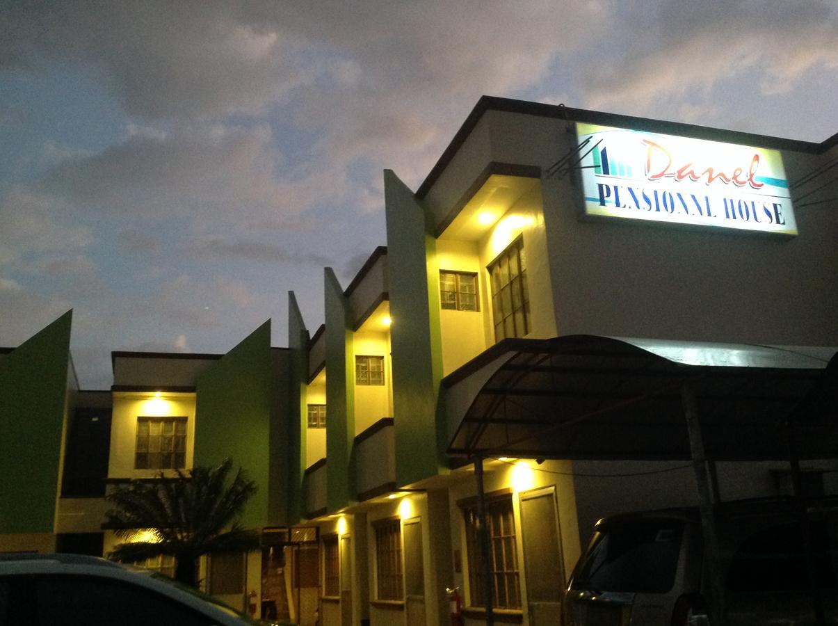 Danel Pensionne House Tacloban Exterior foto